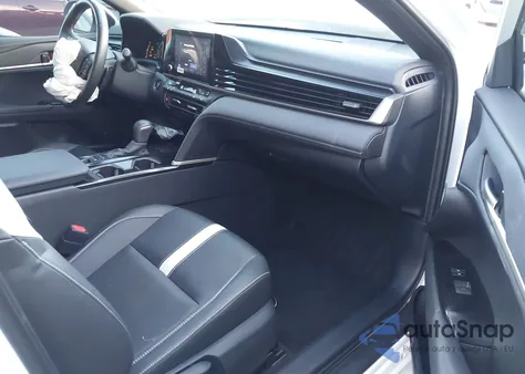 2025 Toyota Camry Se from USA, damaged, VIN 4T1DBADK0SU504973